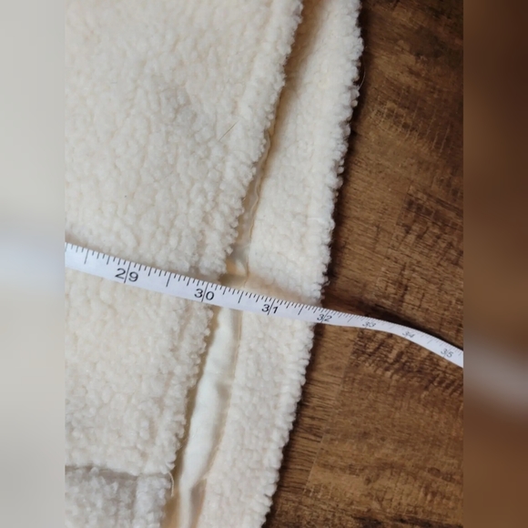 Only 'Deena' shacket - Picture 13 of 15